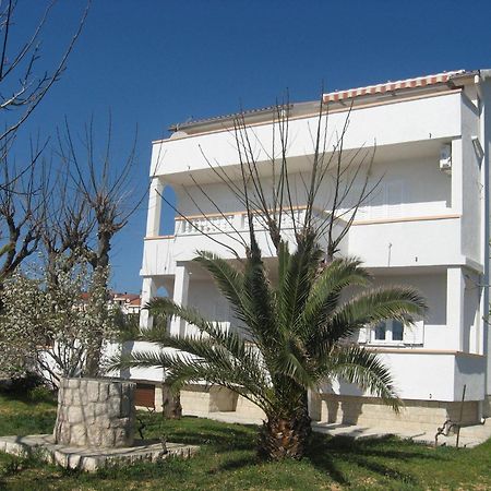 Apartments Frane-20M From Beach Barbat na Rabu Kültér fotó