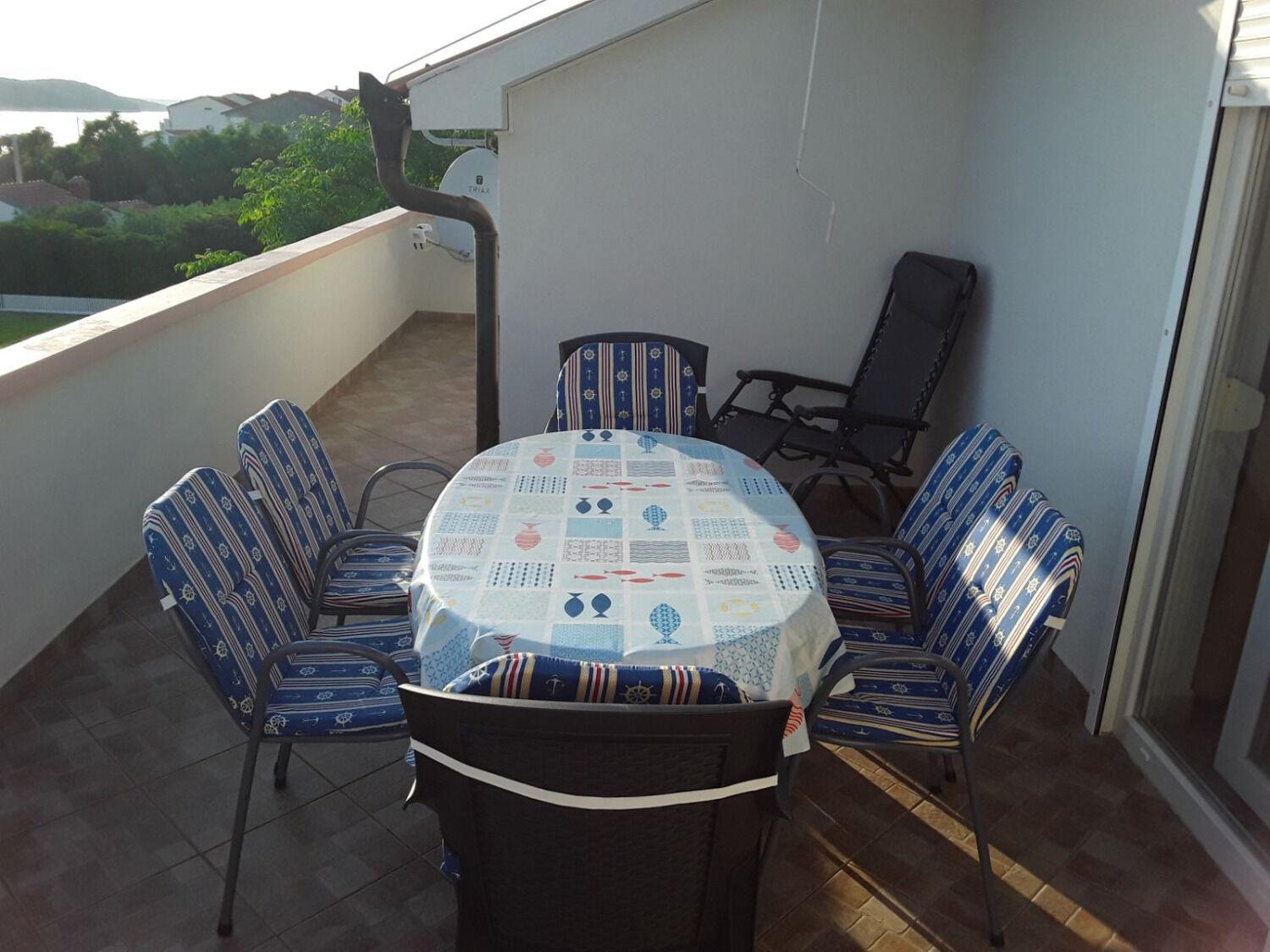 Apartments Frane-20M From Beach Barbat na Rabu Kültér fotó