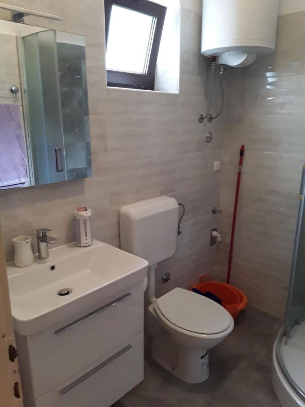 Apartments Frane-20M From Beach Barbat na Rabu Kültér fotó
