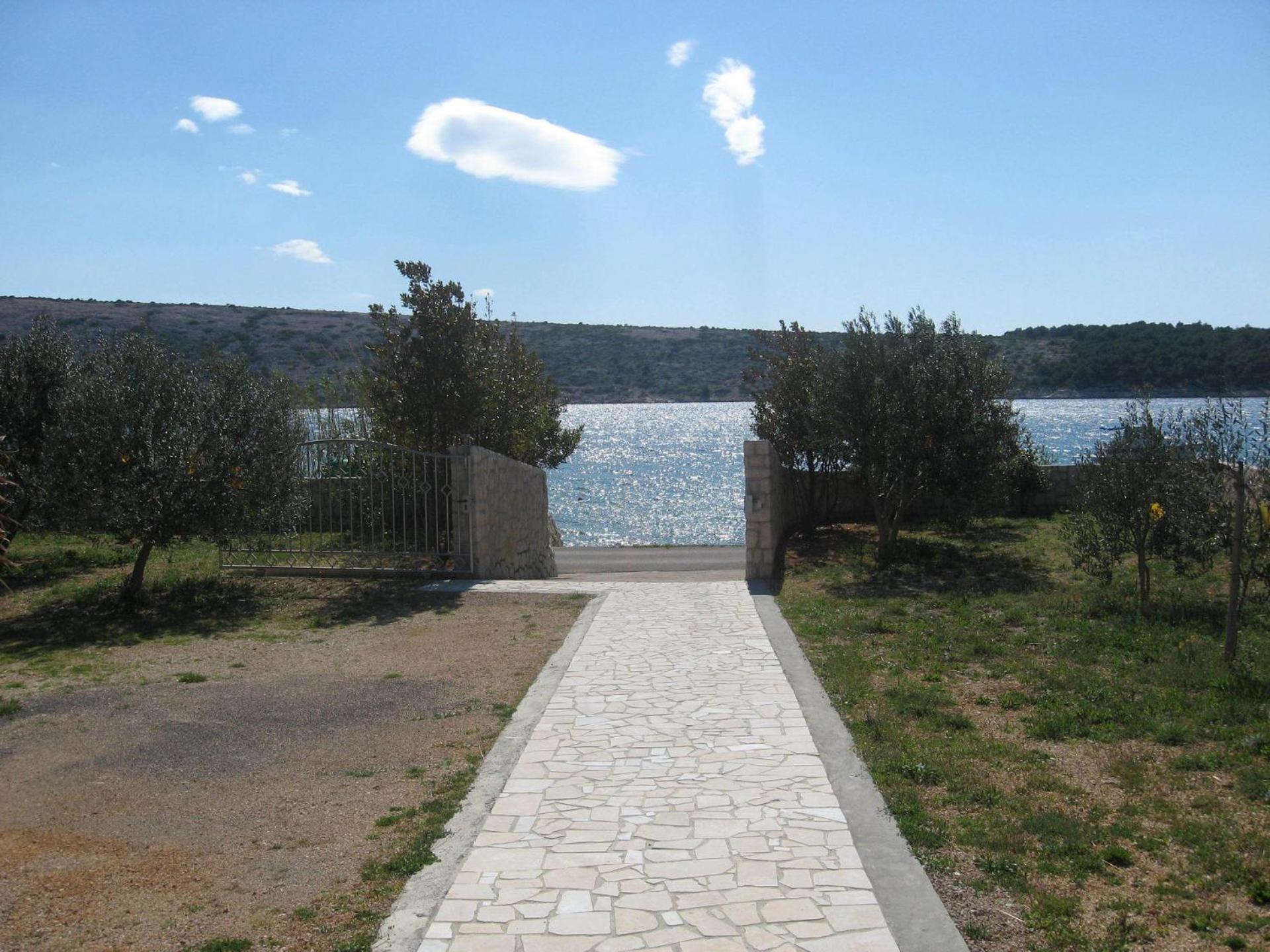 Apartments Frane-20M From Beach Barbat na Rabu Kültér fotó